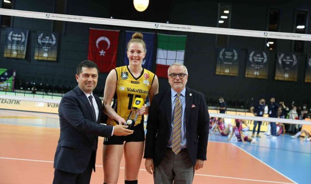 VakıfBank, Şampiyonlar Ligi'ne galibiyetle başladı