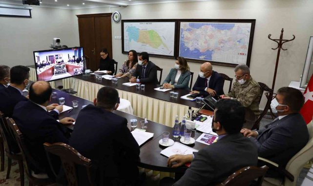 Vali Sarıibrahim, 'Kadına Yönelik Şiddetle Mücadele Koordinasyon, İzleme Ve Değerlendirme Toplantısı'na katıldı