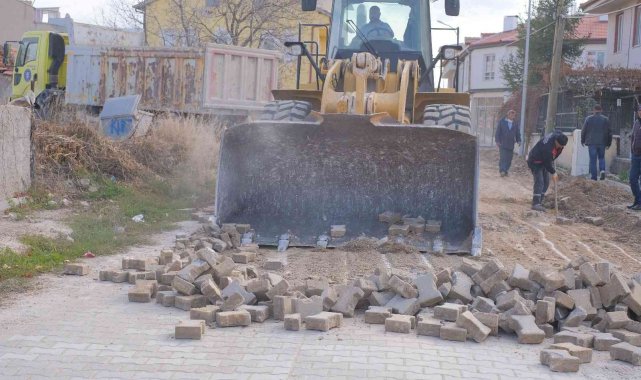 Yoncalı'da asfalt çalışması