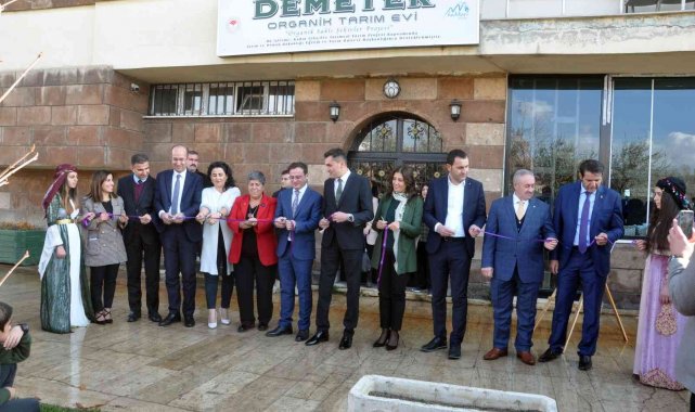 Yüksekova'da ''Demeter Organik Tarım Evi Tarımsal Kalkınma Kadın Kooperatifi' açıldı