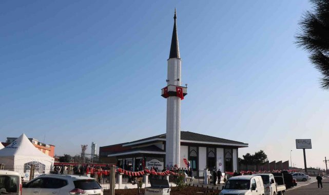 12 bin kişinin çalıştığı OSB'nin ilk camisine mehter ve dualı açılış