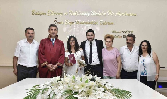 2021'de 2 bin 527 çiftin nikahı kıyıldı