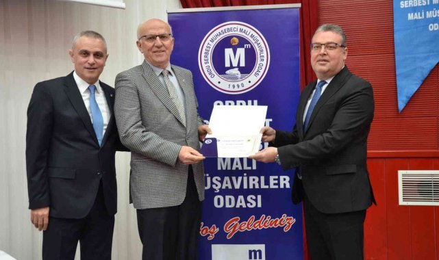 30 yılını dolduran mali müşavirlere onur belgesi