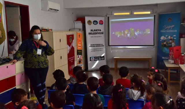 'Çevreci Kent Yeşil Alanya' eğitimi anaokulu öğrencileriyle buluştu