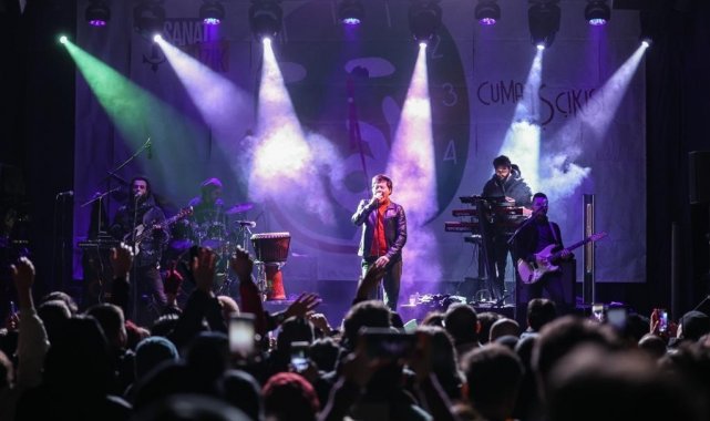 &#039;Cuma İş Çıkışı&#039; konserlerinde Mirkelam sahne aldı