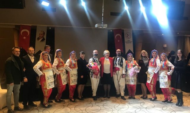 'Rumeli Ezgileri' korosu ve 'Balkanika Halk Oyunları' topluluğu etkinliği