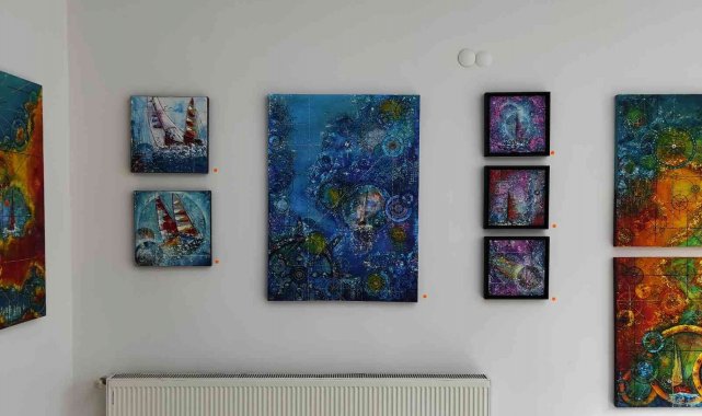 'Sır-lı Seyir' resim sergisi kapılarını açtı