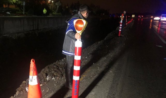 'U' dönüşü yapmak isteyen otomobil yol yapım inşaat alanına düştü: 3'ü çocuk 7 yaralı