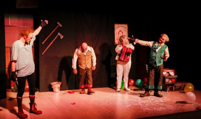 &#039;Yaşlı Bir Palyaço Aranıyor&#039; isimli oyun seyirci ile buluştu