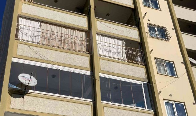 4 yaşındaki çocuk balkondan düştü