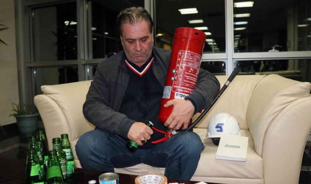 400 çeşit materyalle soda açtı, sosyal medyada fenomen oldu