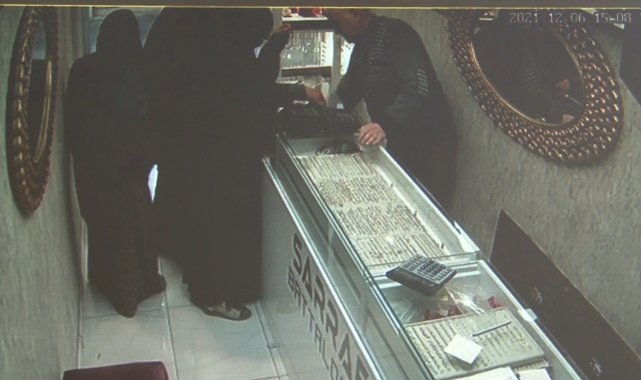 50 liralık bileklik aldılar, 1 milyon liralık pırlantayı şalvara saklayıp götürdüler