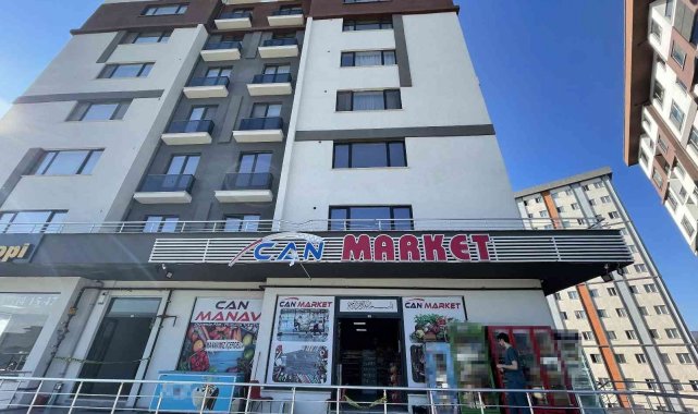 6. kattan düşen kadın hayatını kaybetti