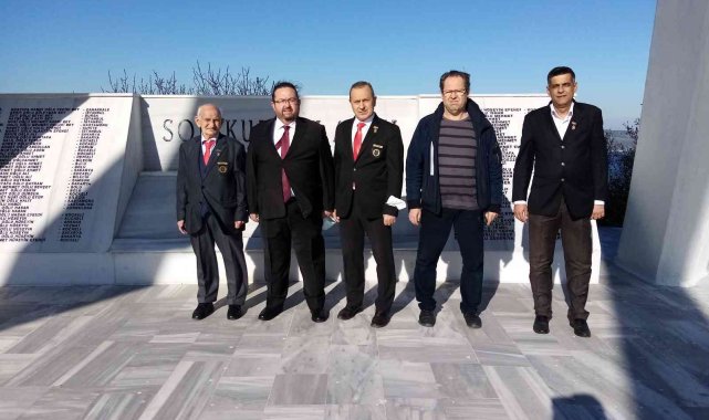 96 şehidin kabrini arıyorlar