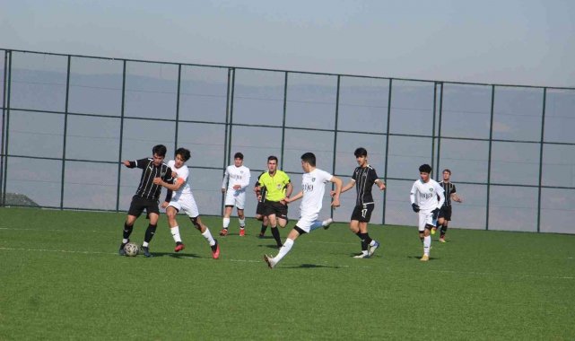 A. Denizlispor U16&#039;da Manisa&#039;yı geçemedi