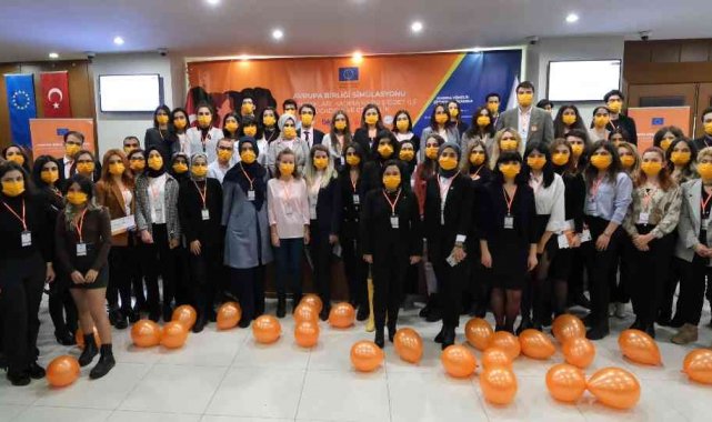 AB Simülasyonu ile kadın hakları tartışıldı