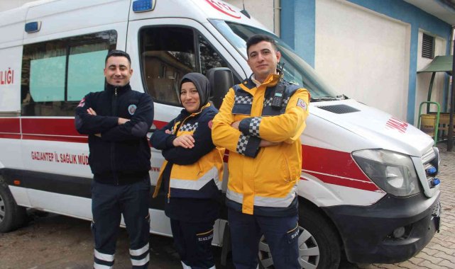 Acil Sağlık ekipleri, yaşamla ölüm arasındaki ince çizgide zamanla yarışıyor