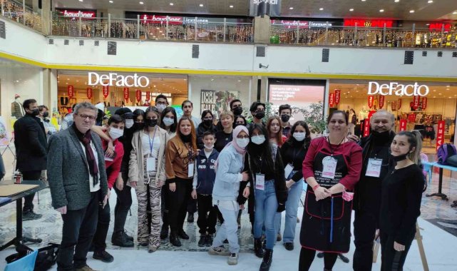 Ada Ülkesi Sanatçıları yılın son etkinliğini Isparta'da yaptı