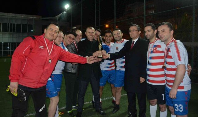 Adalet Kupası&#039;nda şampiyon Bafra T Tipi