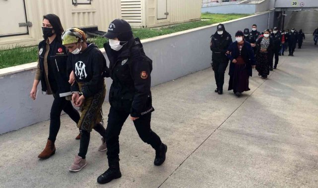 Adana&#039;da 2 torbacı tutuklandı