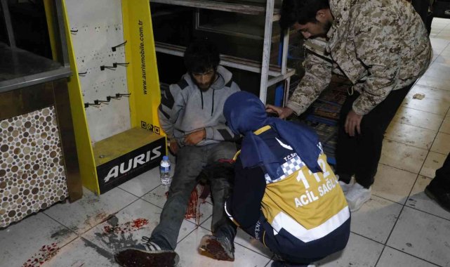 Adana'da otogarda bıçaklı kavga: 1 yaralı