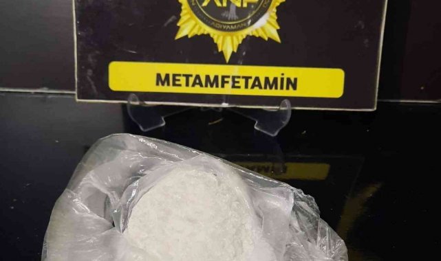 Adıyaman&#039;da uyuşturucuya göz açtırılmıyor: 12 gözaltı