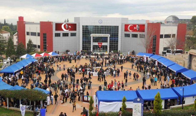 ADÜ Öğrenci Toplulukları Tanıtım Günleri gerçekleşti