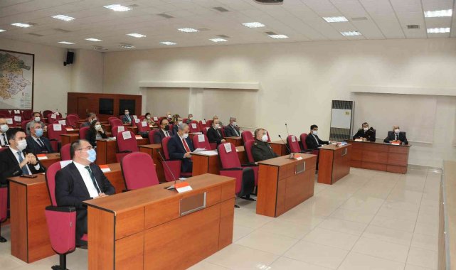 ADÜ Rektörü Aldemir, İl Pandemi Kurulu Toplantısı'na katıldı