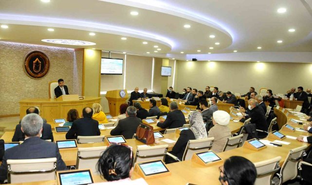 ADÜ'de Sivil Senatonun resmi ilk toplantısı yapıldı