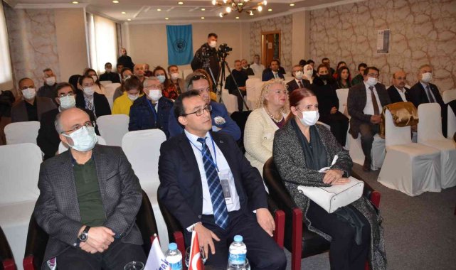 Afyonkarahisar'da Bacıyan-ı Rüm Teşkilatı'ndan Günümüze Türk Kadını çalıştayı