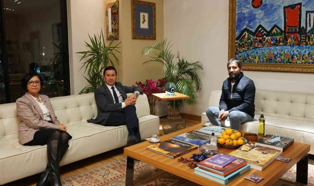 Ahmet Aras'tan şoförün geri alınması için ricacı oldu