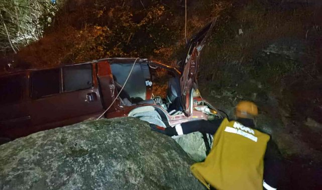 Ailesinin haber alamadığı şahıs dereye uçan aracında ölü olarak bulundu