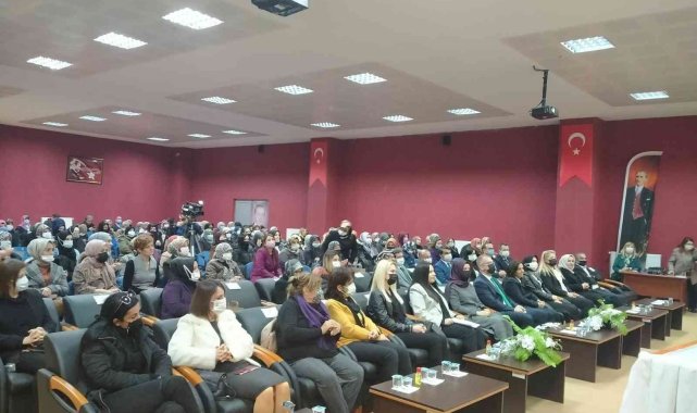 AK Parti Kütahya İl Kadın Kolları'ndan "Kadın Emeği, Türkiye'nin İstikbali" programı