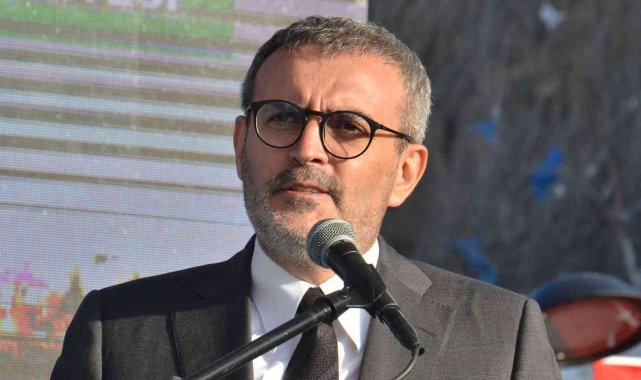 AK Parti'li Ünal: "Türkiye üretime, istihdama, yatırıma dayalı bir ekonomiyle yoluna devam edecek"