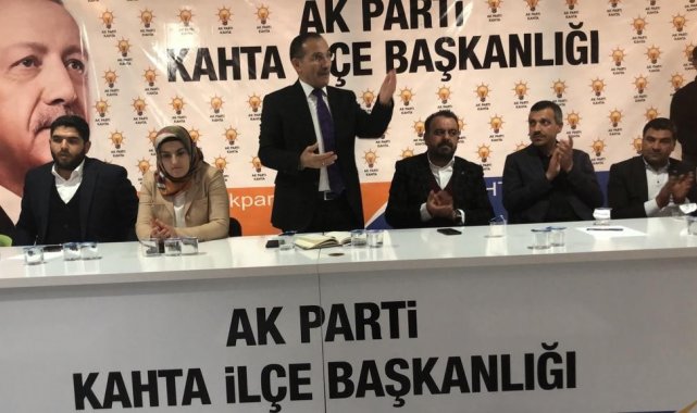 AK Parti'nin teşkilat başkanları Kahta'da toplandı