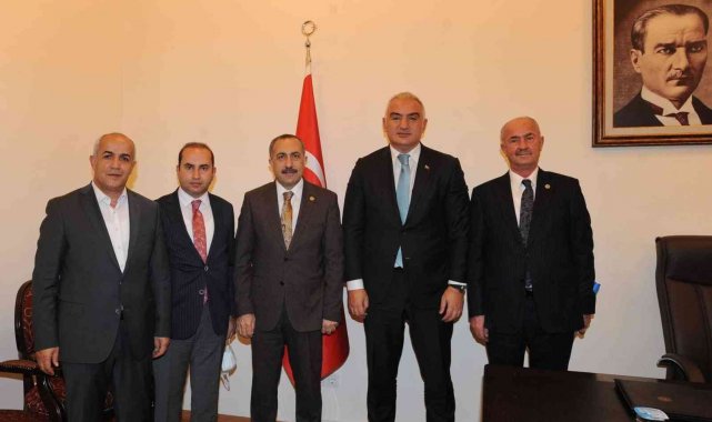 AK Partili Arvas: "Turizm, ekonomik büyümede katalizör görevi görüyor"