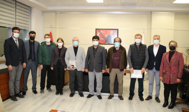 Akılcı ilaç uygulamalarına en fazla katkıda bulunan hekimlere teşekkür belgesi