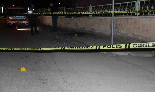 Alacak verecek kavgası kanlı bitti: 1 yaralı