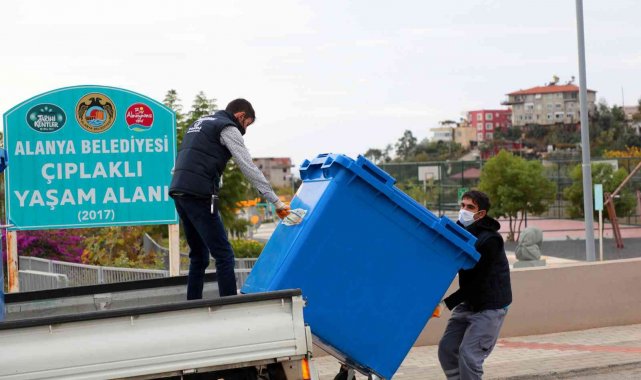 Alanya'da 150 adet sıfır atık konteyneri dağıtıldı