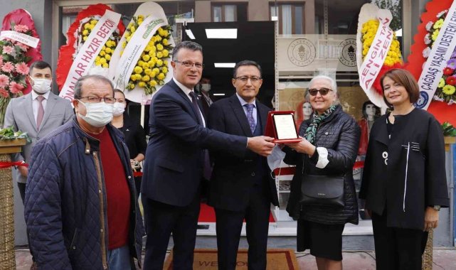 Alaşehir Belediyesinden ihtiyaç sahiplerine 'Dost Eli'