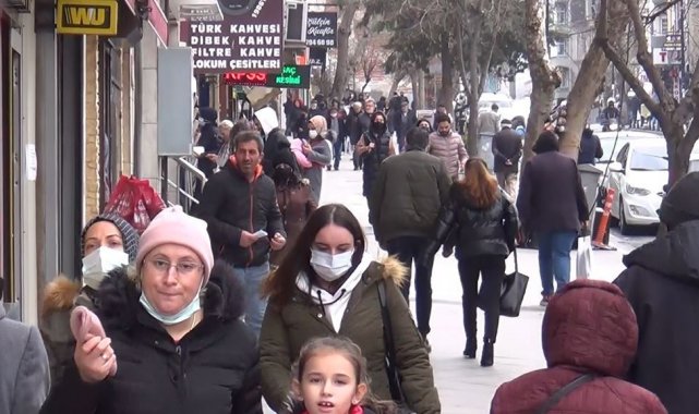 Alışveriş hareketliliği esnafın yüzünü güldürdü