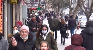 Alışveriş hareketliliği esnafın yüzünü güldürdü