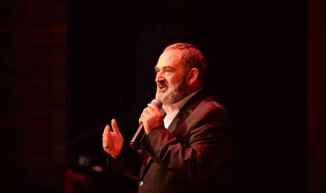 Altıeylül'de Şeb-i Aruz programına yoğun ilgi