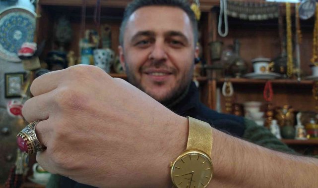 Altından yapılan yüz yıllık saat servet fiyatına satışta