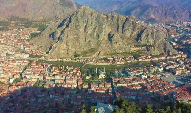 Amasya Kalesi'nde Memlük dönemi altın sikkeleri bulundu