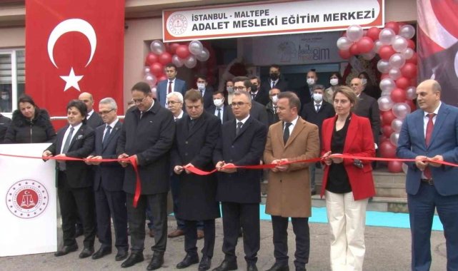 Anadolu Cumhuriyet Başsavcısı İsmail Uçar: &quot;Sivil hayatlarında bu alanda çalışabilecek kapasiteyle yetiştirilmektedirler&quot;