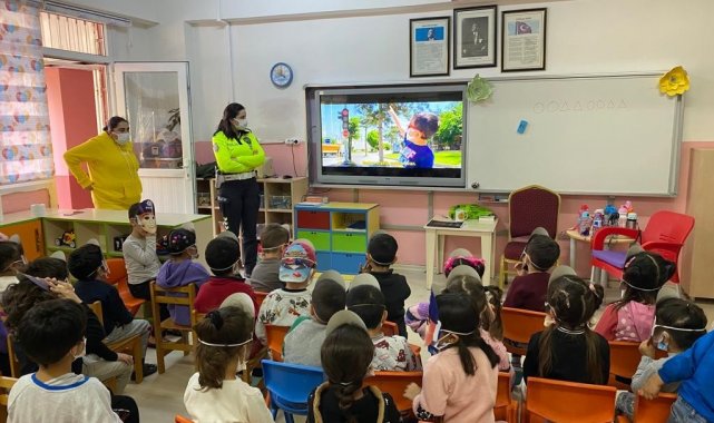 Anasınıfı öğrencilerine trafik eğitimi verildi
