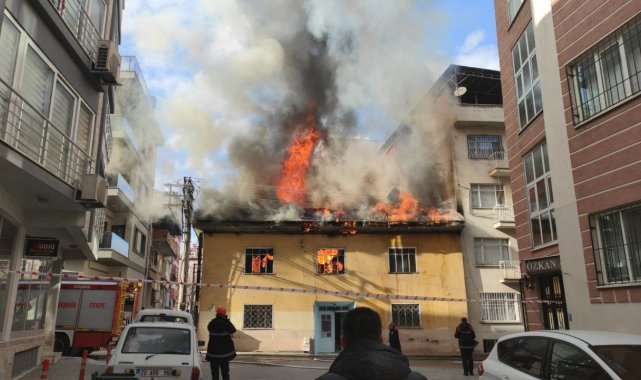 Anne kız alevlerin arasında can pazarını yaşadı