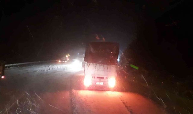 Antalya-Konya karayolunda kar yağışı