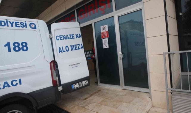 Antalya'da sahte içkiden ölüm iddiası